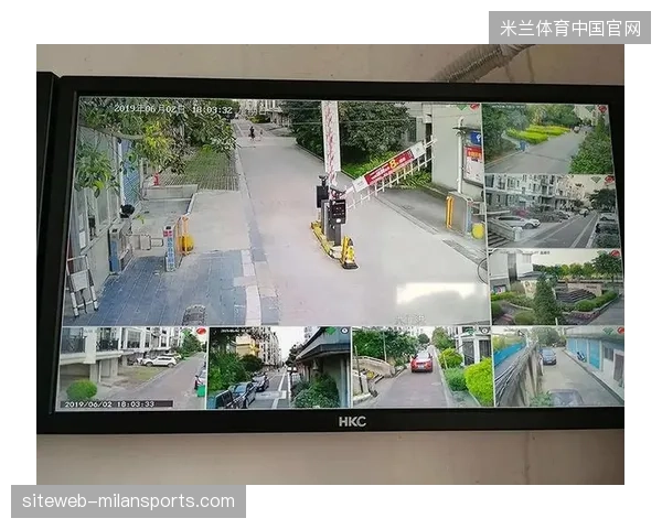 场馆安保监控视频流引入Wi-Fi7后彻底修复了大规模人群集散期间的指挥失灵顽疾